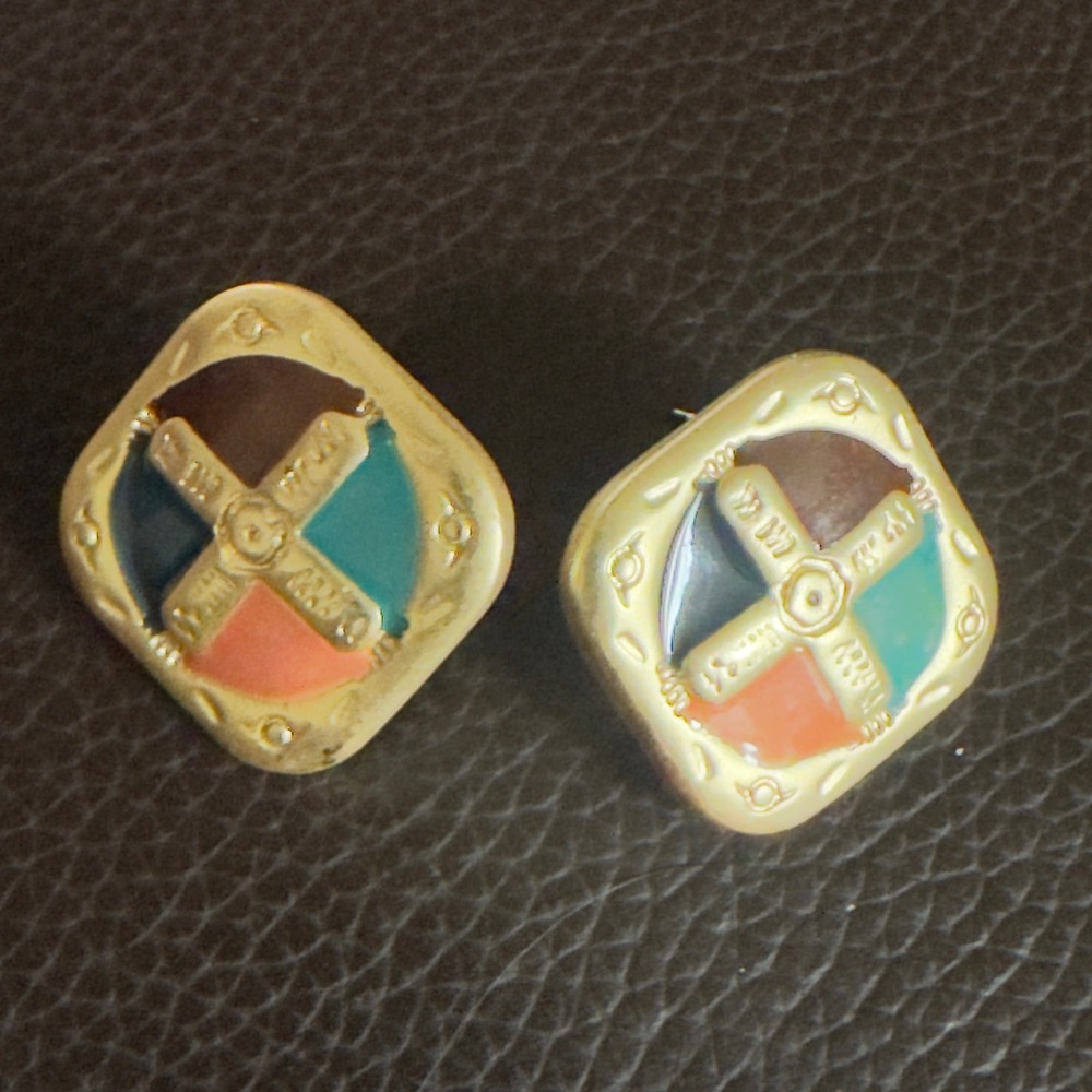 Vintage Gold Tone Multi Color Enamel Square Stud Earrings Retro Geometric Design